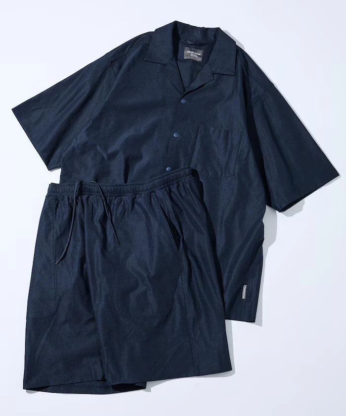 Open Collar Short Sleeve Shirt & Easy Shorts Travel Setup Fabric by SOLOTEX(R)