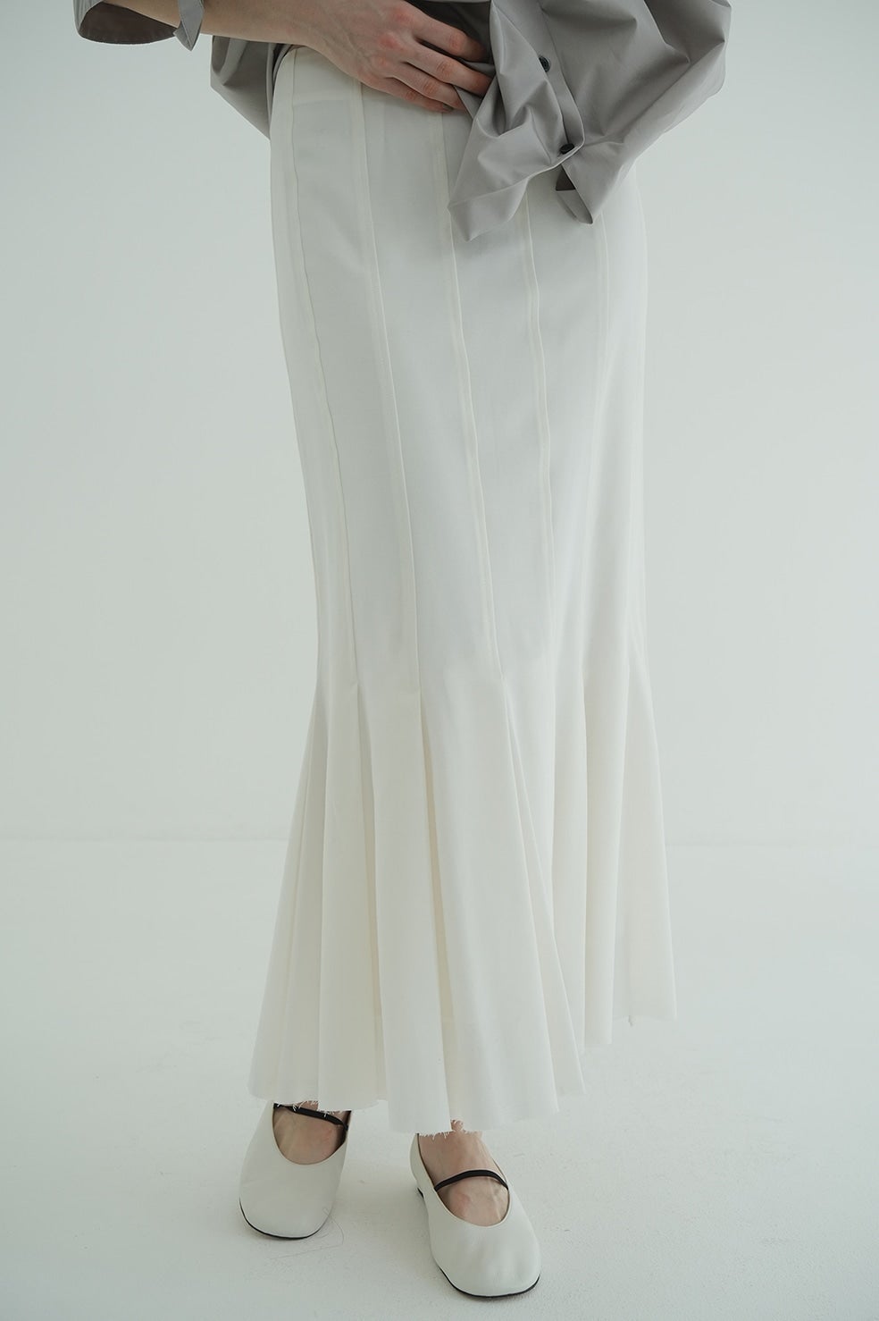 PLEATS MERMAID SKIRT