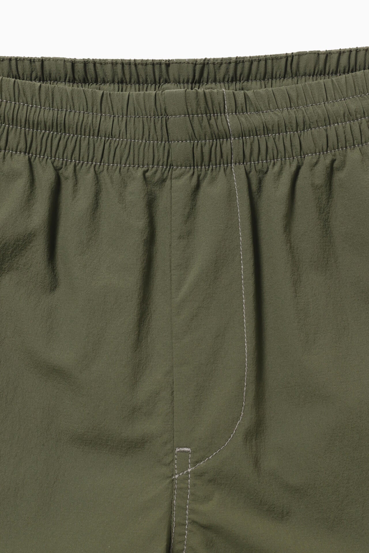stretch rip pants