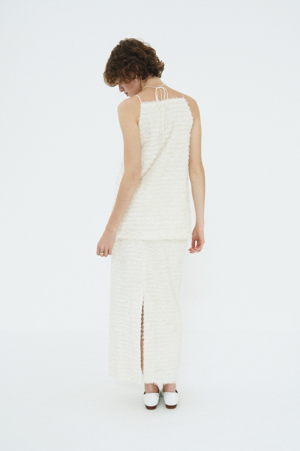 FEATHER STRAIGHT SKIRT