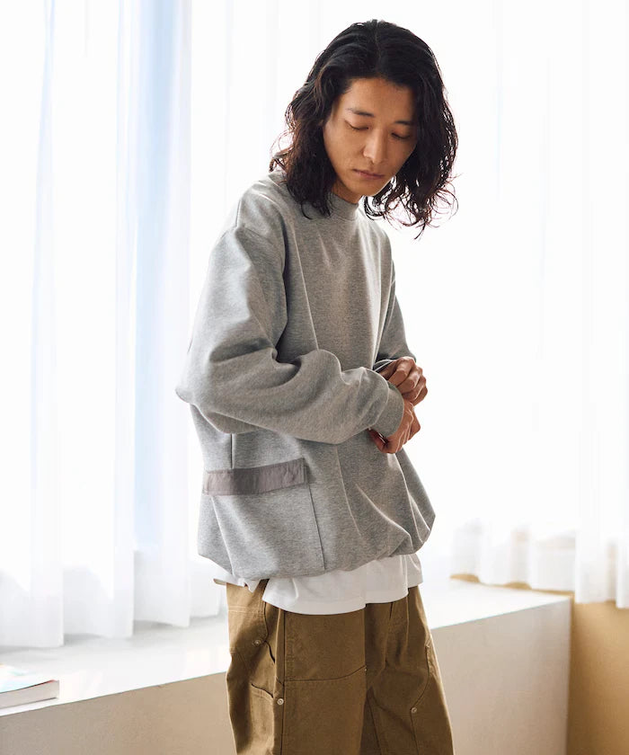 <New Color Added> Side Pocket Spindle Cardboard Crew Neck Sweatshirt