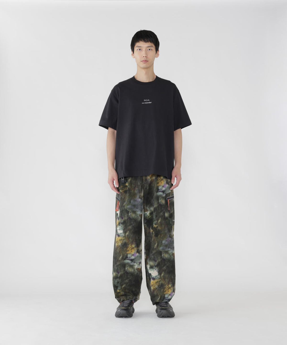 ROA × and wander  LOGO printed T