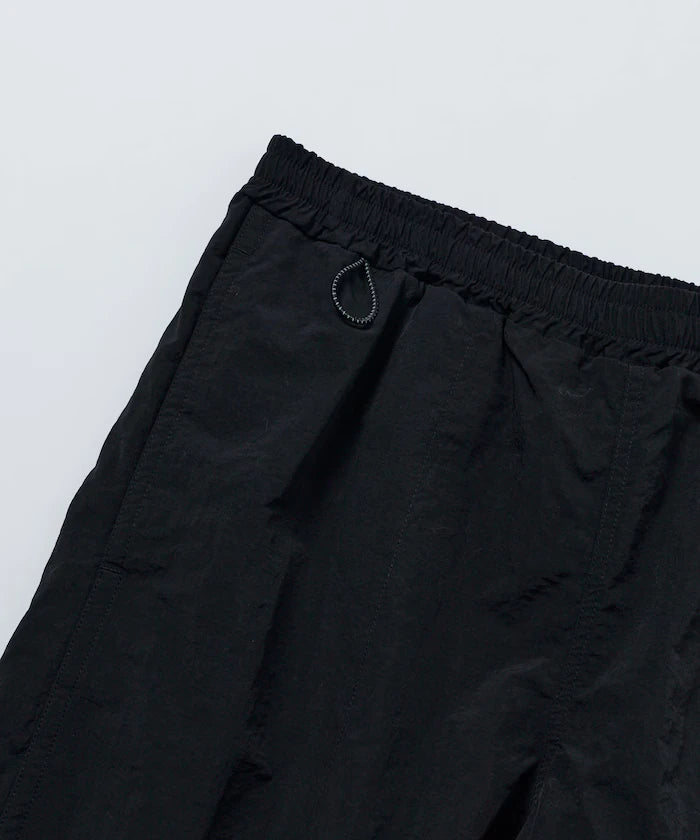 Nylon Medium Length Baggy Shorts