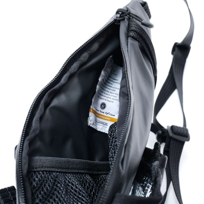 NYLON POLYCARBONATE HOLDER BAG BLACK