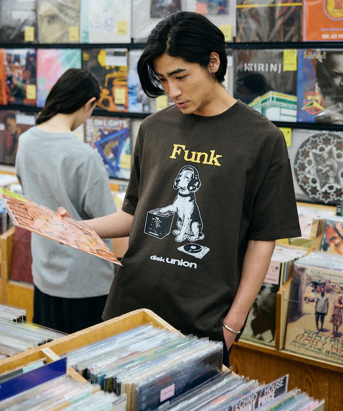Limited Release diskunion×FREAK'S STORE Exclusive Beagle Big Silhouette Print Crew Neck T-Shirt