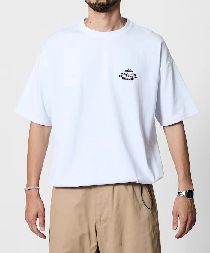 Arukuma X Yoguret X FREAK'S STORE Relax Fit Back Print Hem Code Crew Neck T-Shirt