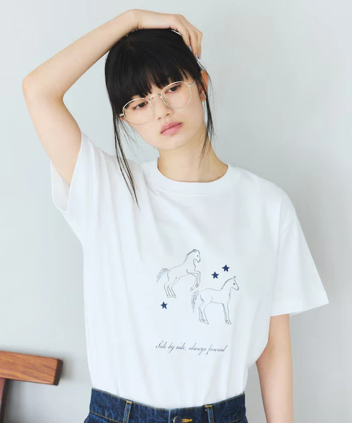 Comfortable Horse Print Crew Neck T-Shirt