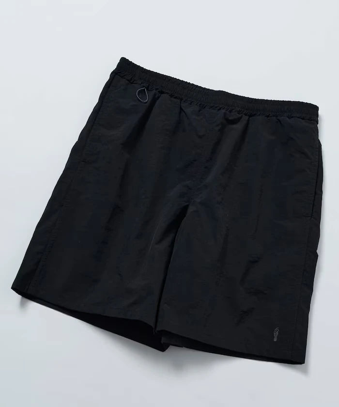 Nylon Medium Length Baggy Shorts