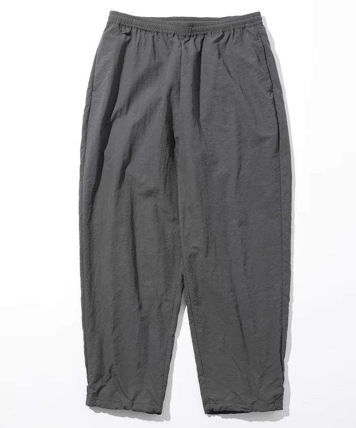 Wide Straight Nylon Track Pants / Tapered Silhouette Easy Nylon Pants
