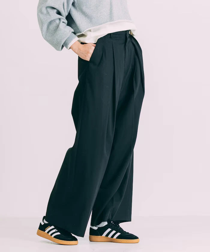Tuck Wide Slacks Pants
