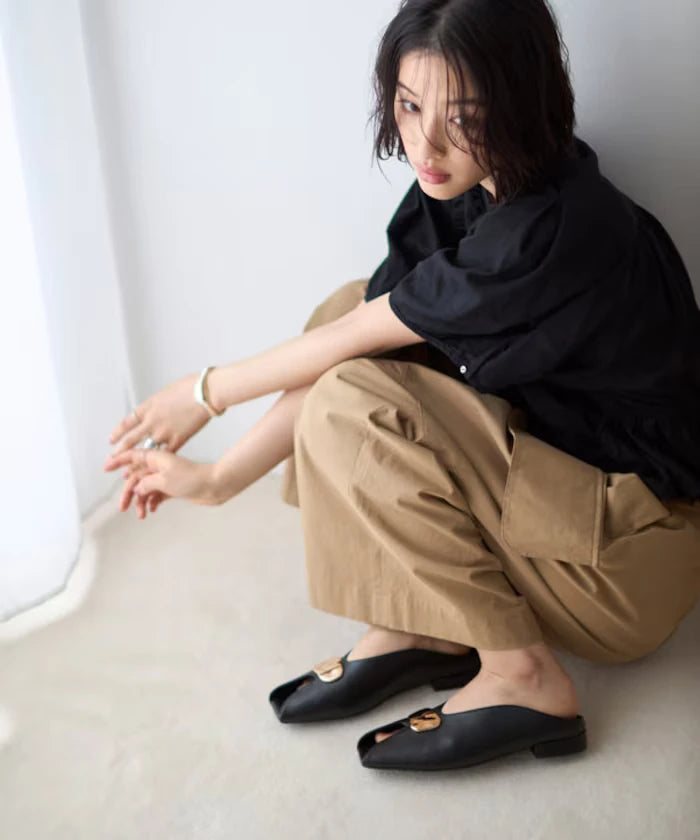 Nuance Plate Open Toe Shoes