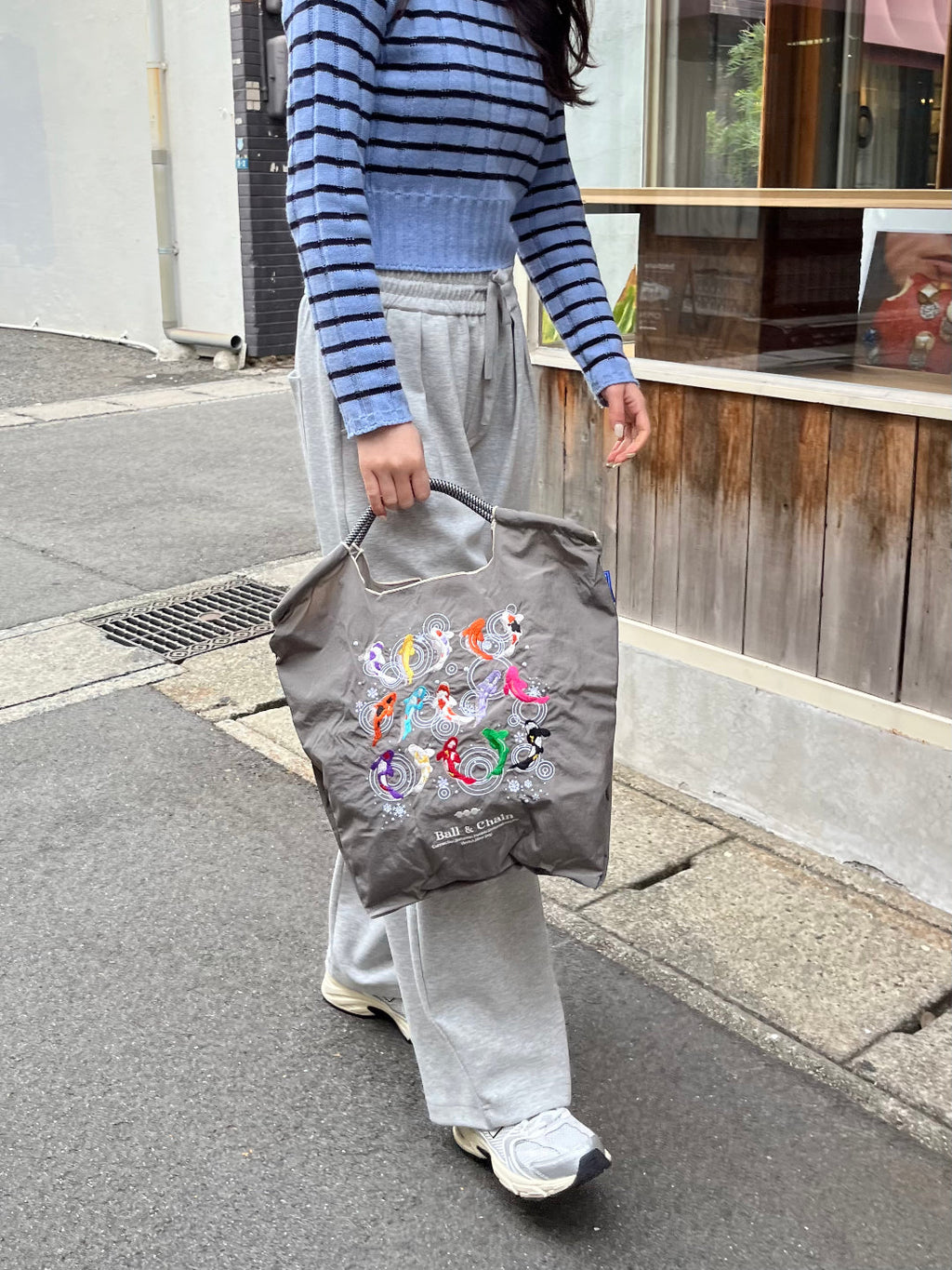 KOI (Carp) M#85 F/GRAY-301020