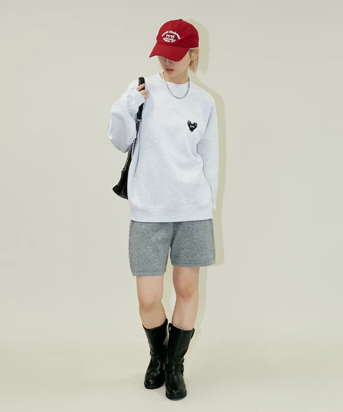 LOVE POP STUDIO HEART LOGO GRAPHIC SWEAT【Limited Edition】