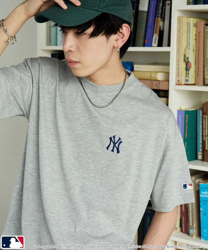MLB Bandana Back Print T-Shirt