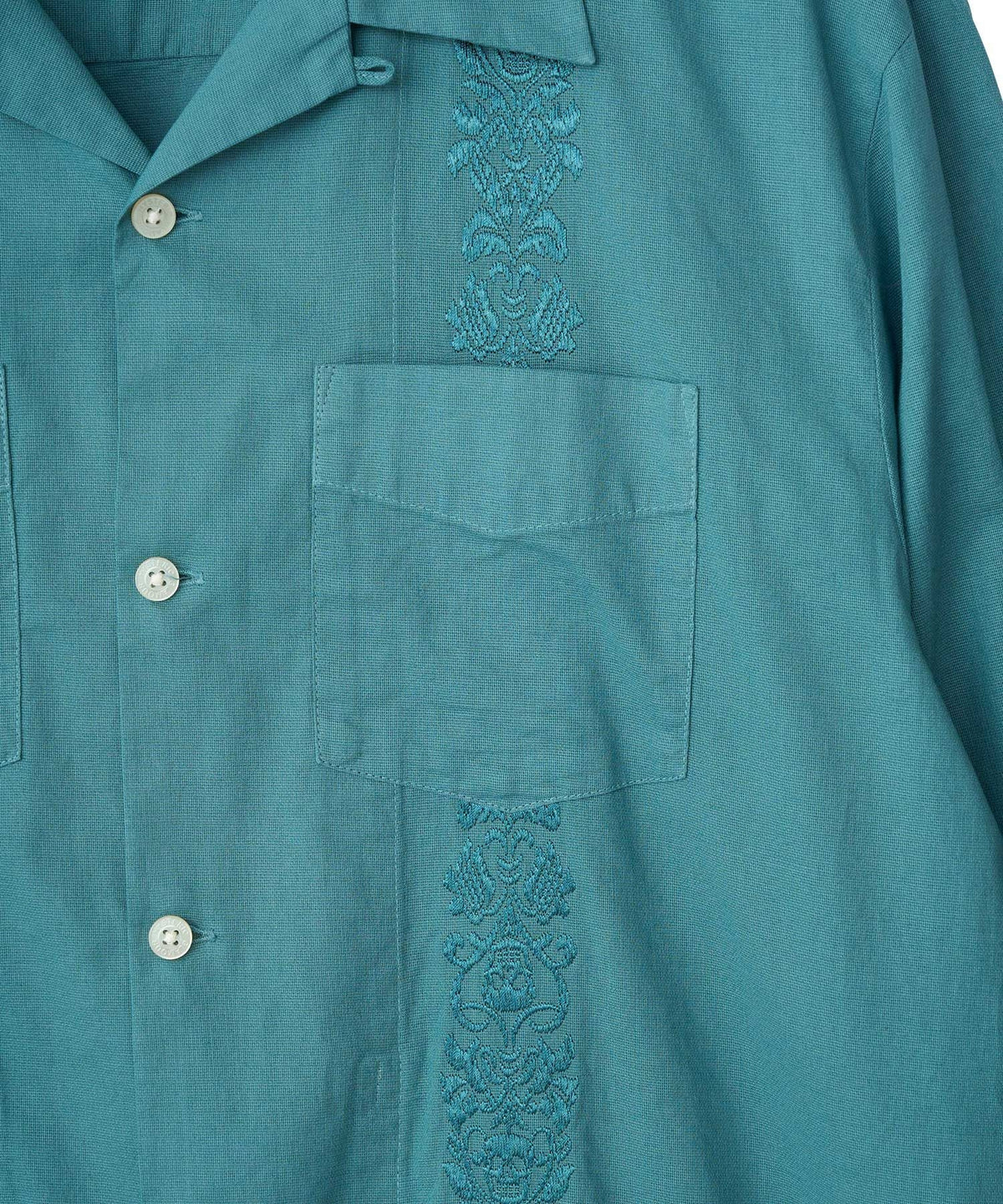 SKULL STRAP Embroidered Cuban Shirt