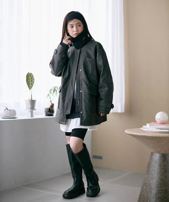 Oversized Crush Leatherette Jacket / Collar Corduroy