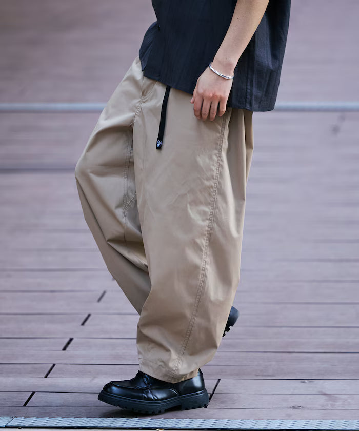 Easy Care Fabric Wide Silhouette Climbing Pants / Quick-Drying / UV Cut 【Limited Edition】