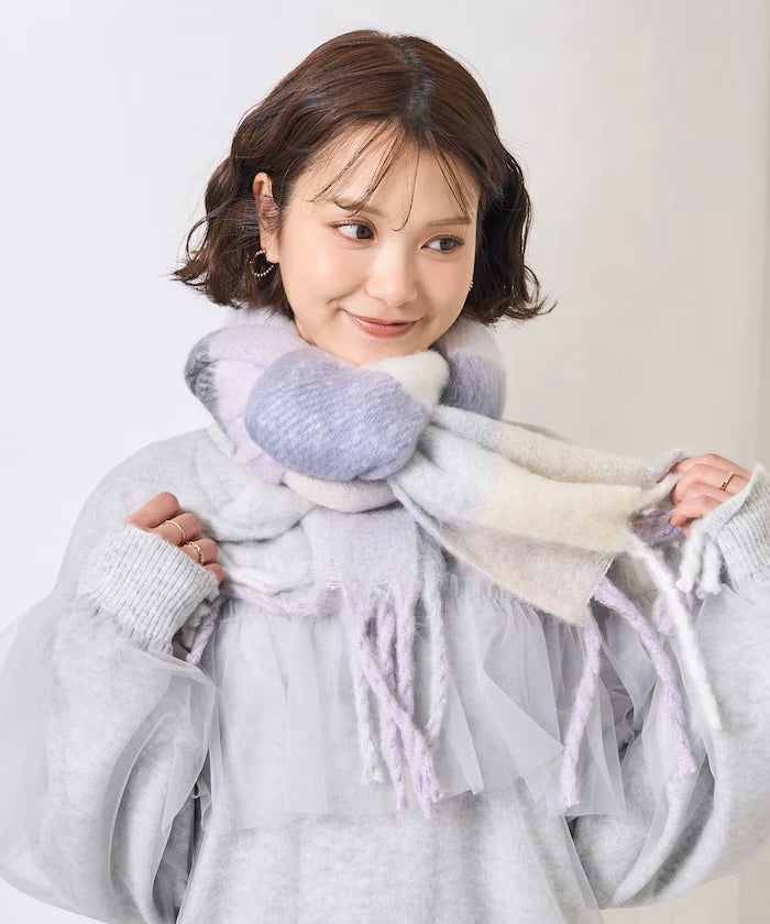 Volume Check Fringe Muffler