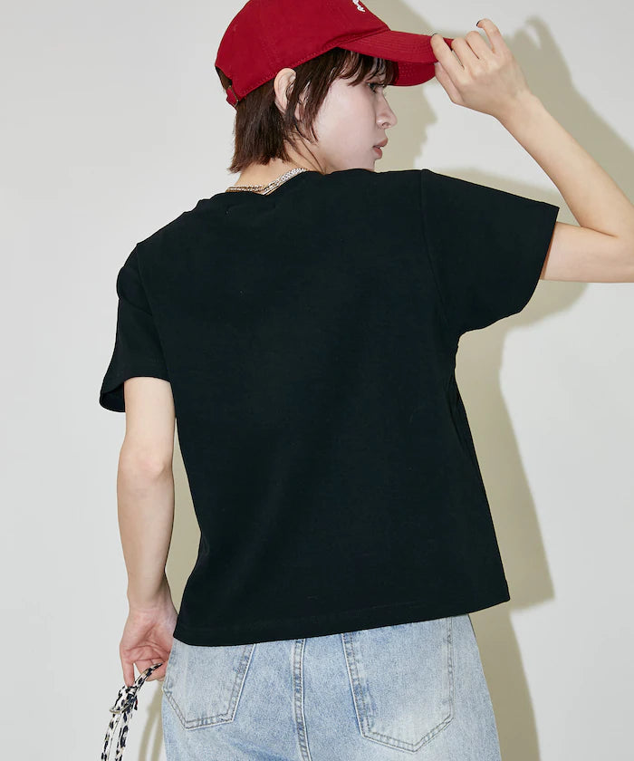 Button Design T-Shirt Limited Edition