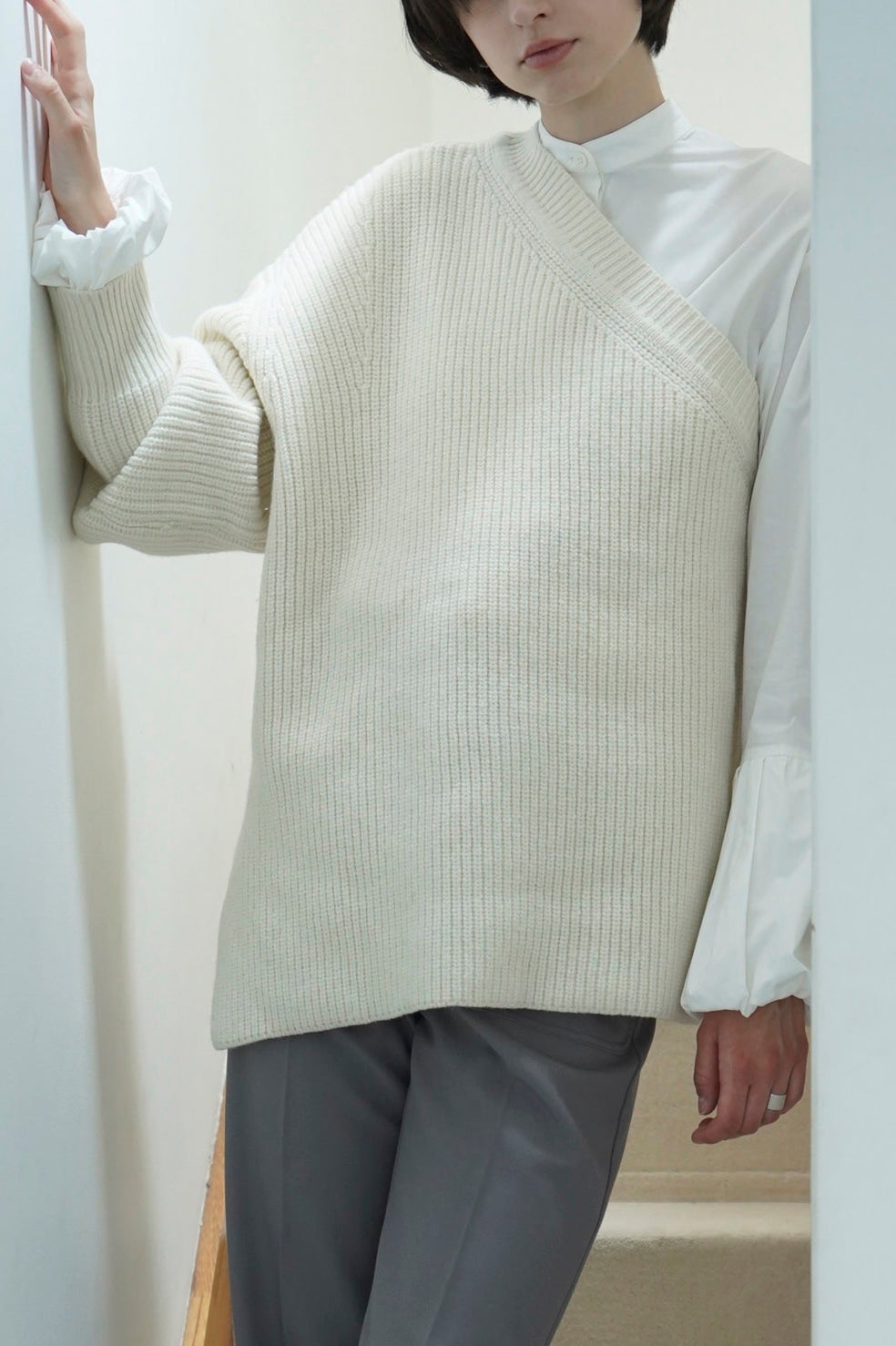 ONE SHOULDER WIDE KNIT TOPS