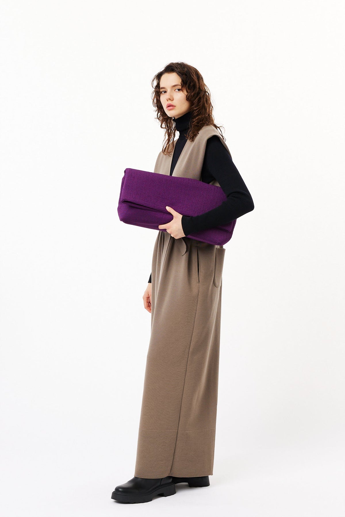 DOUGHY TOTE BAG