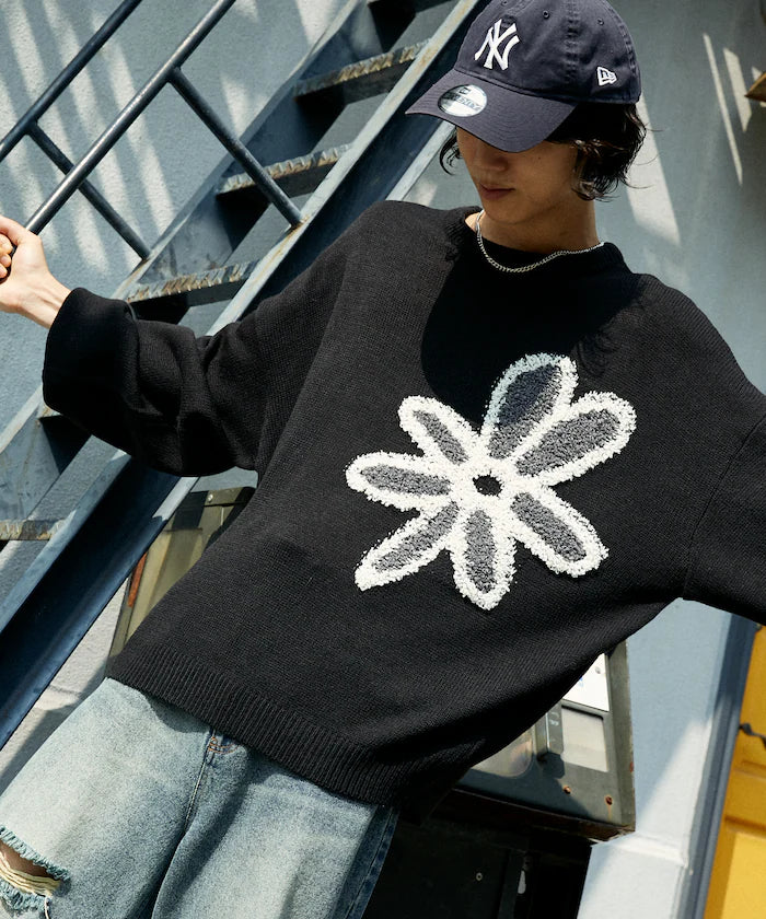Boucle Flower Pullover Knit [Limited Edition]