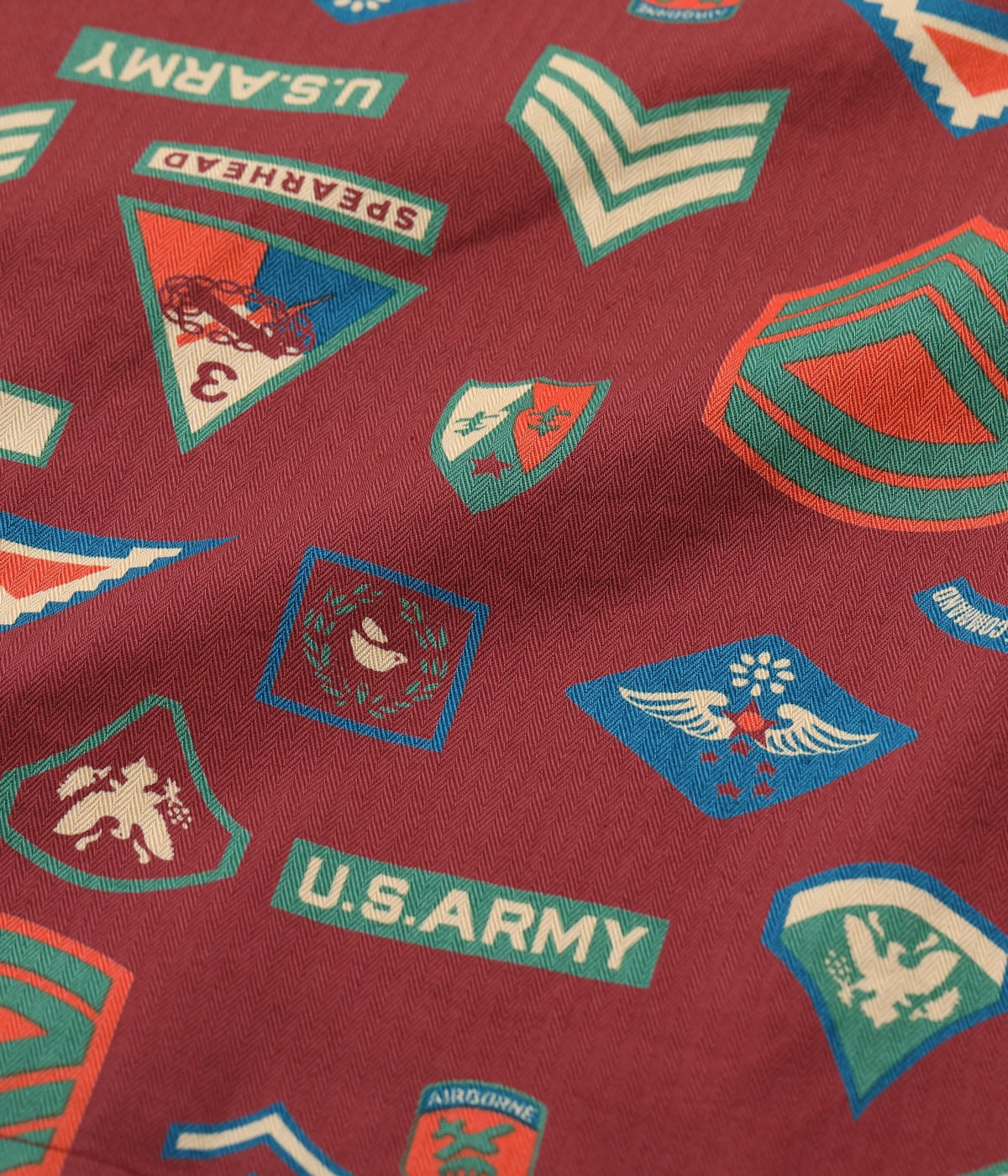 Cotton Herringbone Hawaiian Shirt "Insignia Of Army"