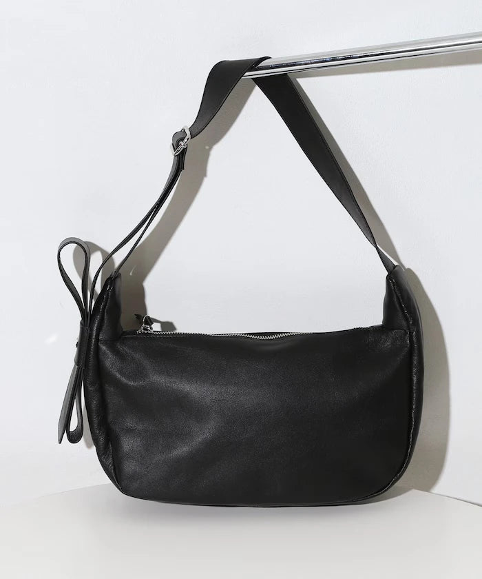 Leather Half Moon Shoulder Bag / Cowhide / Water-Repellent Leather