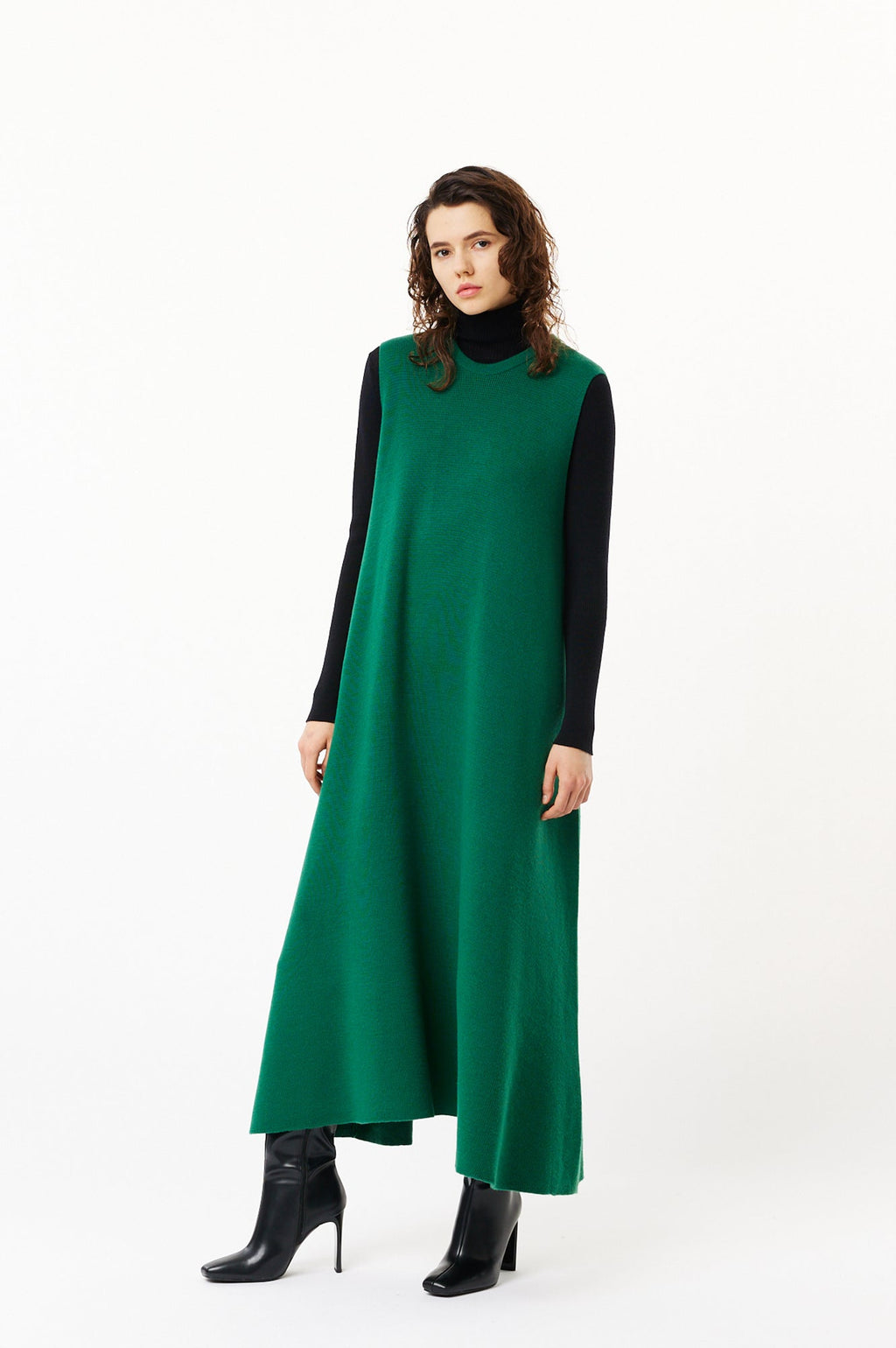 WOOL MILAN  SLEEVELESS DRESS