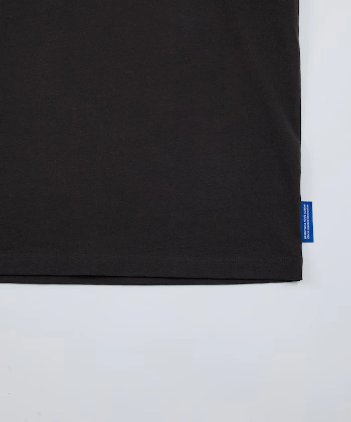 [Release on 5/22 12:00~] Brighton & Hove Albion FC - SEAGULLS UNIFORM GRAPHIC TEE