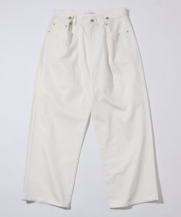 Design Tuck Japan Denim / Wide Silhouette