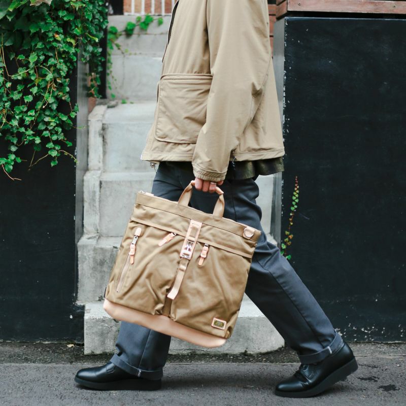 EXCLUSIVE BALLISTIC NYLON 3WAY HELMET BACKPACK/KHAKI