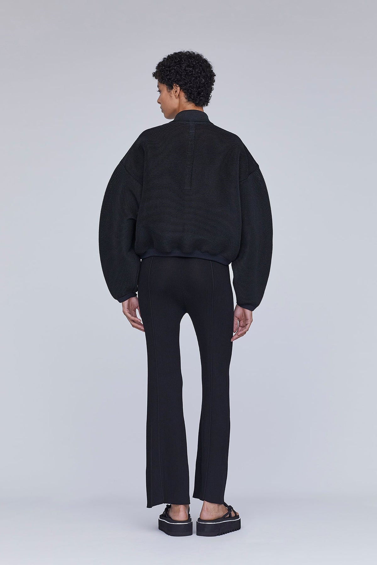 SOFT PORTRAIT TIGHT FLARE PANTS