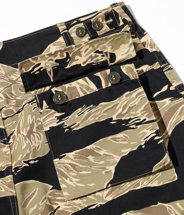 GOLD TIGER PATTERNS SHORTS