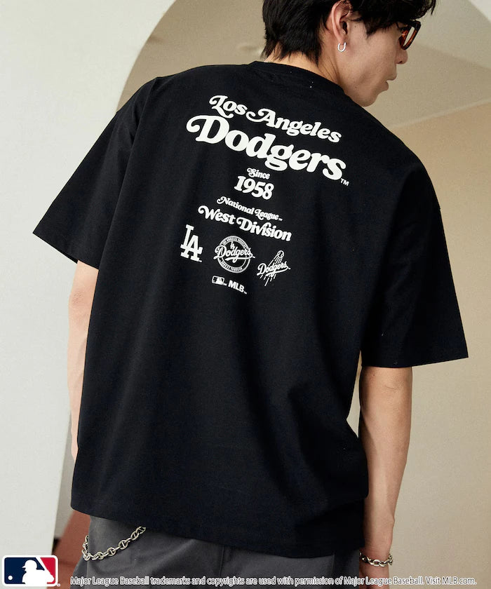 MLB Typography Logo T-Shirt