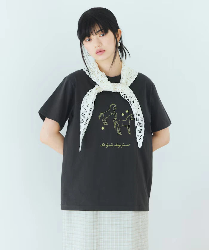 Comfortable Horse Print Crew Neck T-Shirt