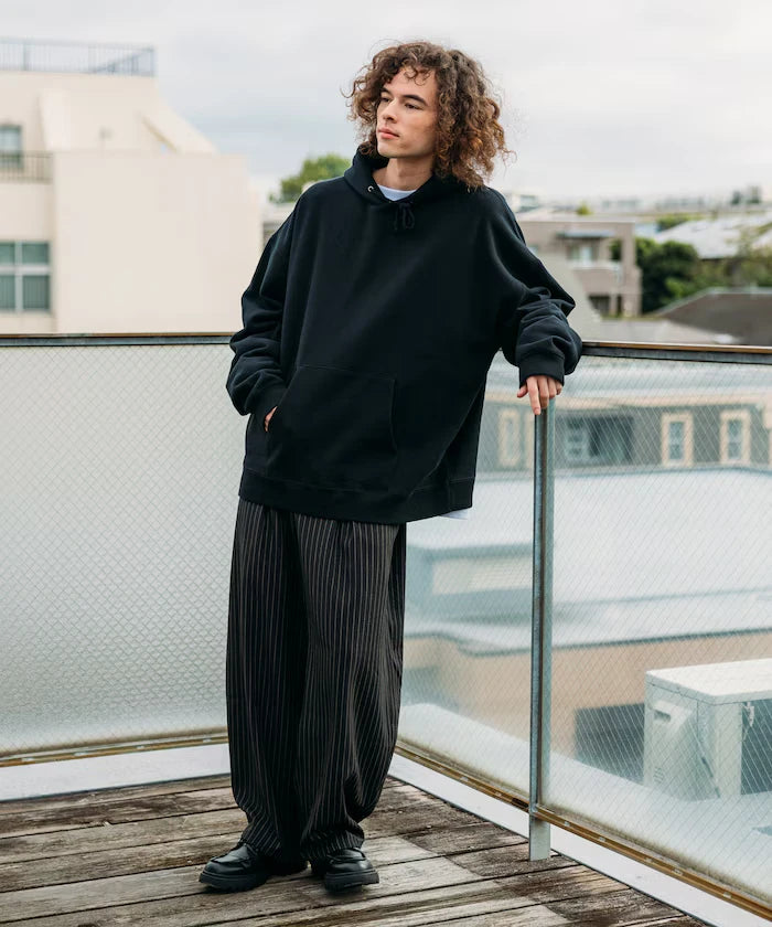Wide Silhouette Barrel Leg Slacks Pants