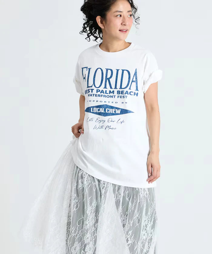 T-shirt lace docking one-piece