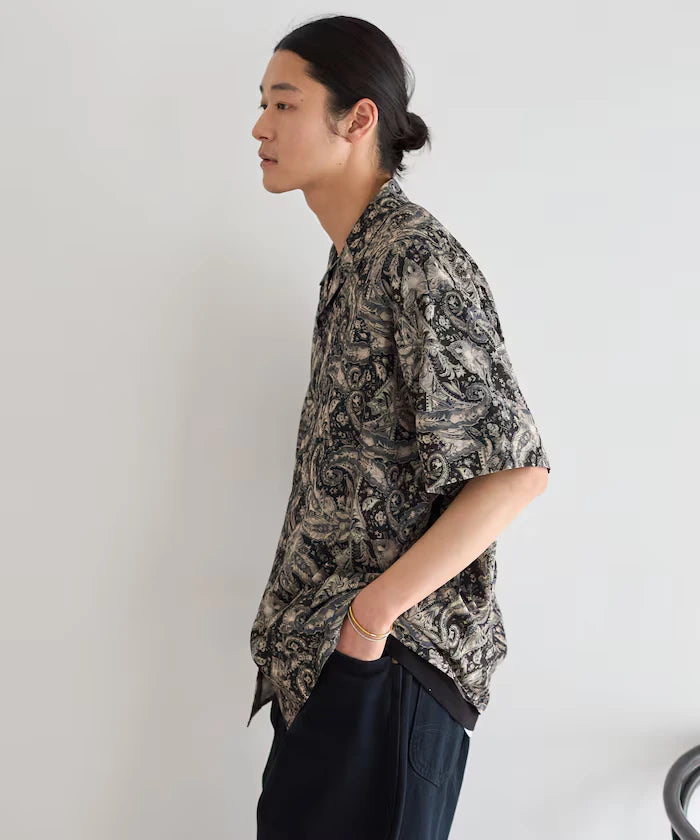 Open Collar Pattern Short Sleeve Shirt