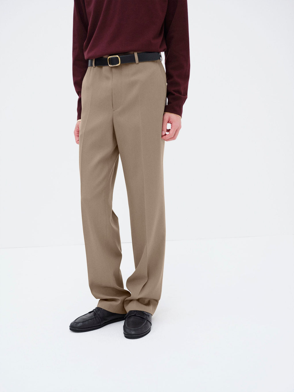 LIGHT WOOL MAX GABARDINE SLACKS