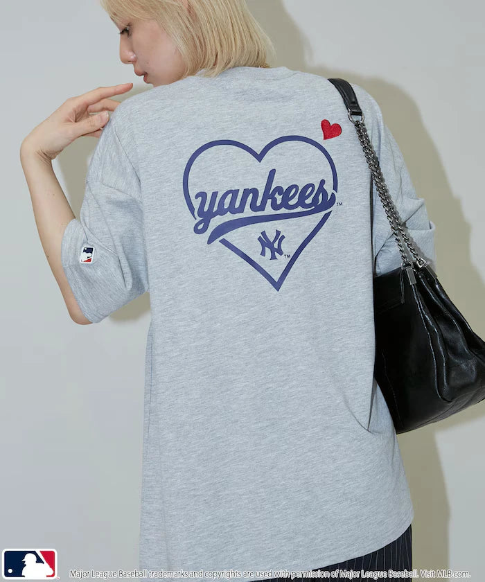 MLB Back Print Heart T-Shirt