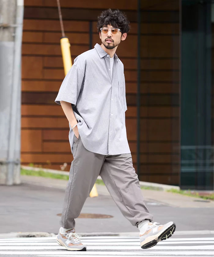 Wide Straight Nylon Track Pants / Tapered Silhouette Easy Nylon Pants