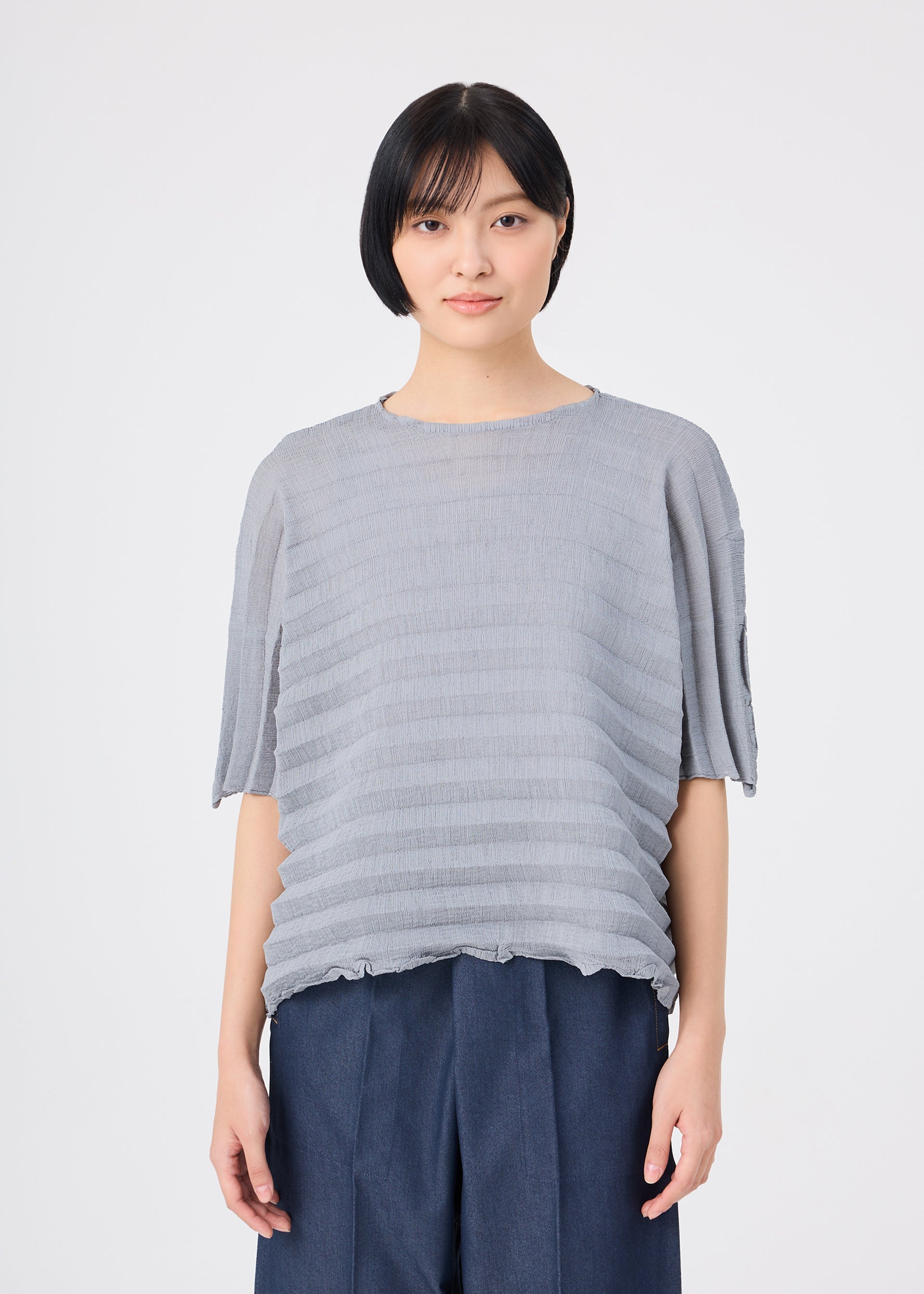 Accordion See-Through Crepe