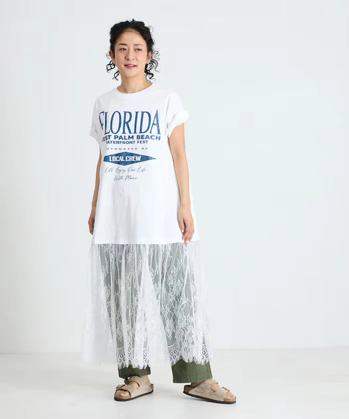 T-shirt lace docking one-piece