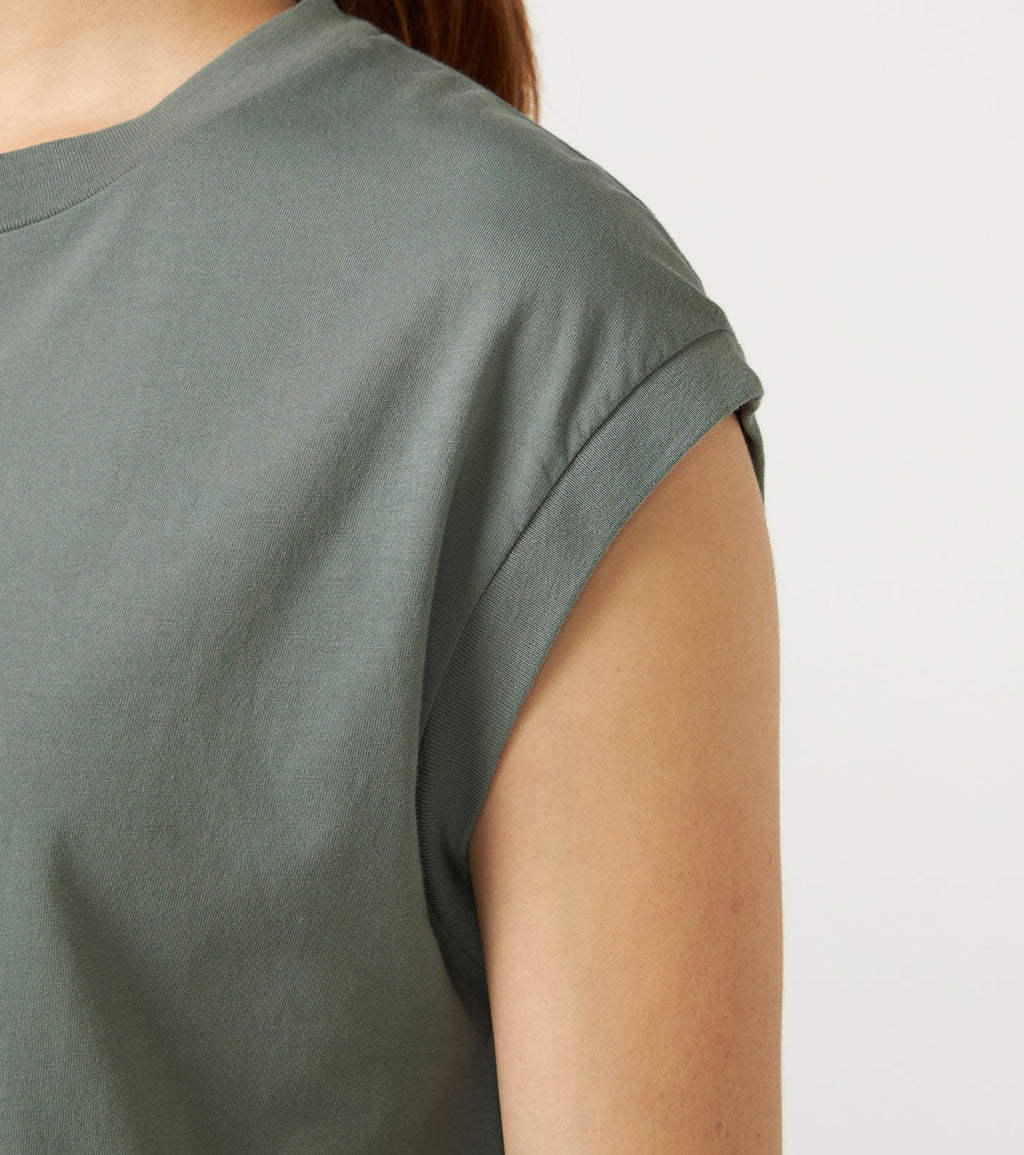Garment Dyed Field Sleeveless Tee