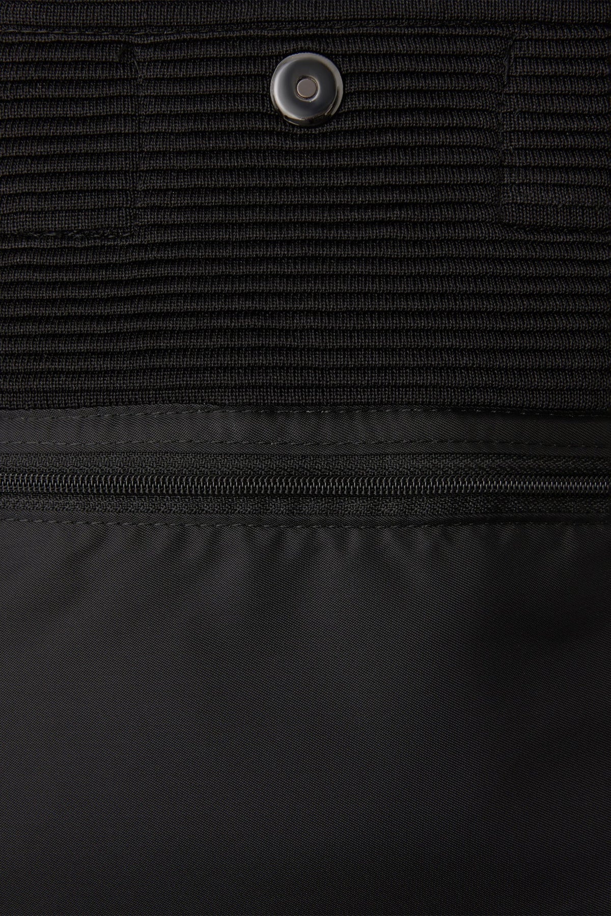 STRATUM HAND BAG