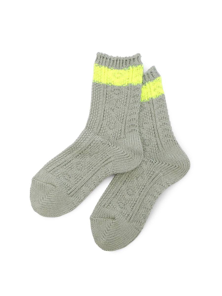 56本 Cable Knit Neonline Socks