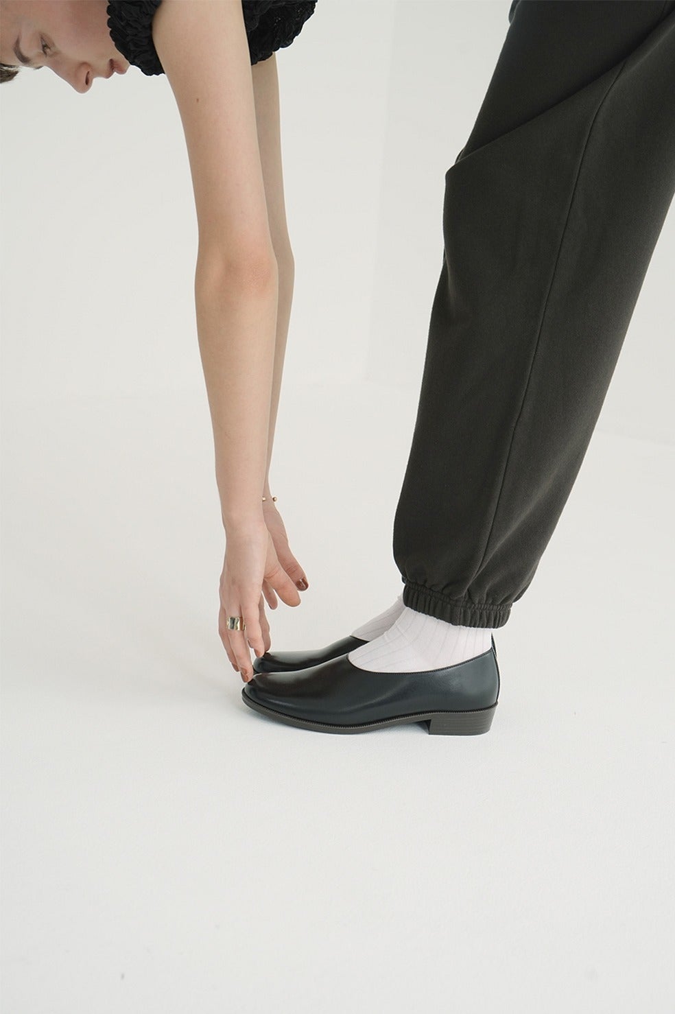 HARUTA&times;CLANE FLAT SHOES