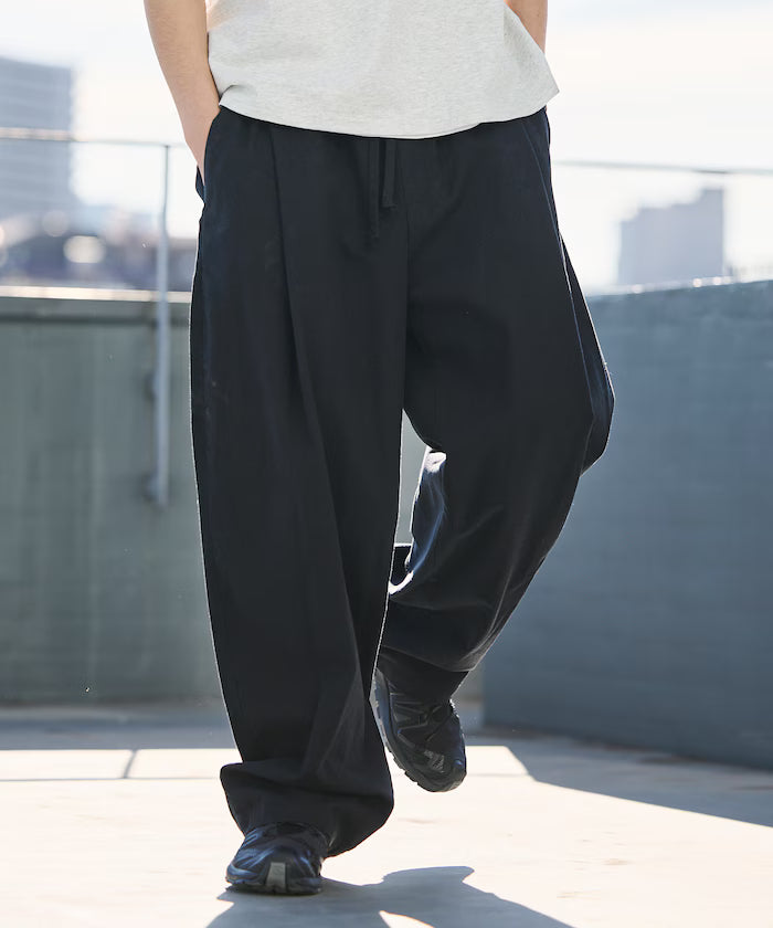 Wide Silhouette Linen Mix Tuck Easy Pants [Limited Edition]