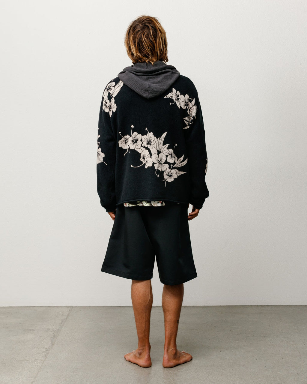 FLORAL ROLL NECK SWEATER
